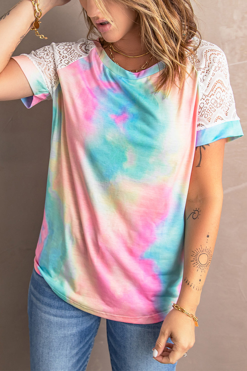 Tie-Dye Spliced Lace Raglan Sleeve Tee- Medium