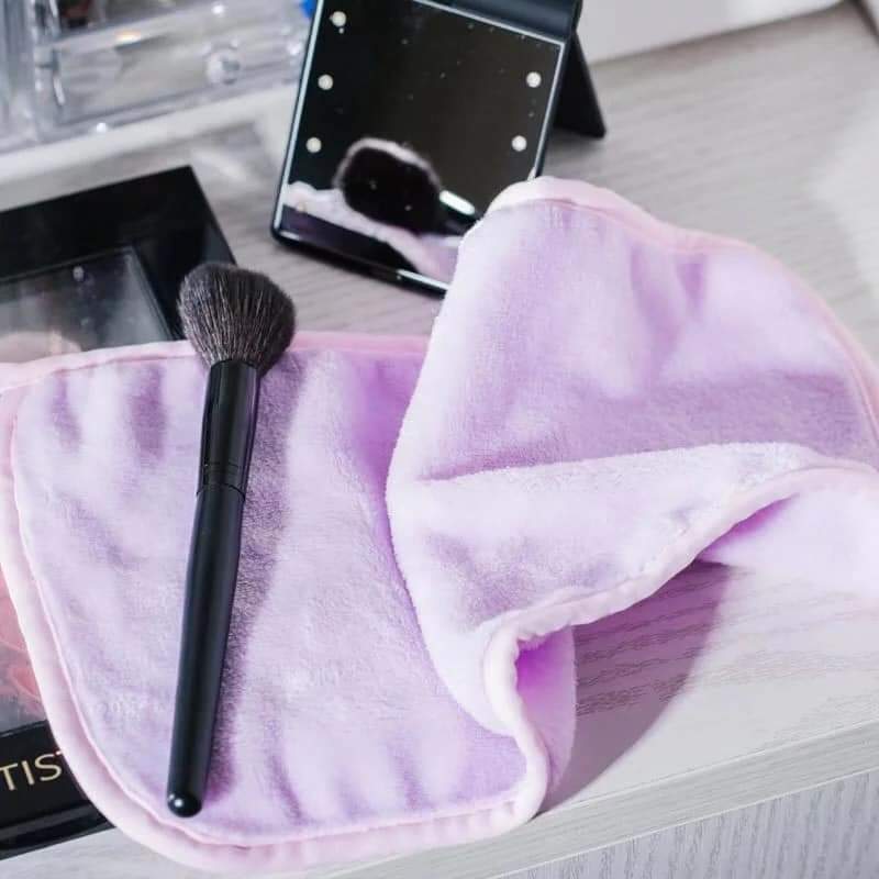 Wash The Day Away Makeup Remover Cloth